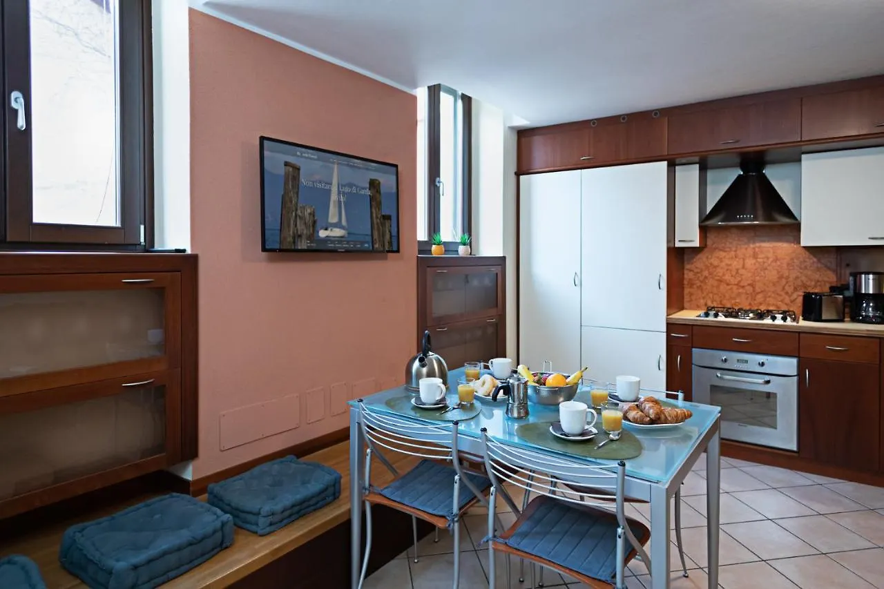 Il Borgo 48 - Regarda Travel Lägenhet Bardolino Italien