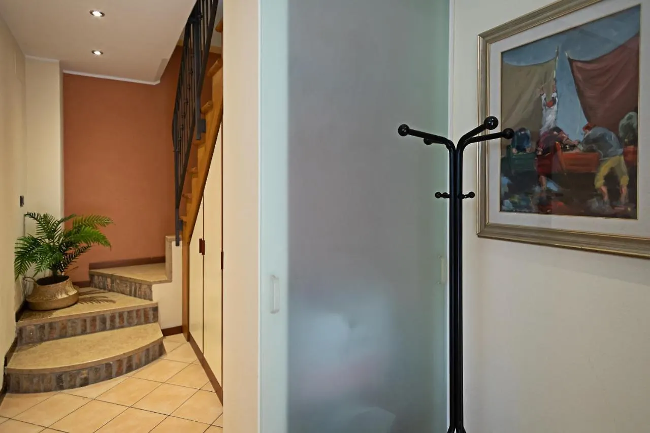 Il Borgo 48 - Regarda Travel Lägenhet Bardolino Italien